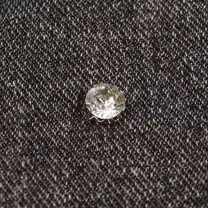 กางเกงขาสั้นยีนส์ผู้ชายรุ่นใหม่ล่าสุด ทรงลำลอง สไตล์วินเทจ ซักสีแล้ว ใส่สบายสำหรับฤดูร้อน ทรงเข้ารูป แฟชั่นทันสมัย - Product Image 6