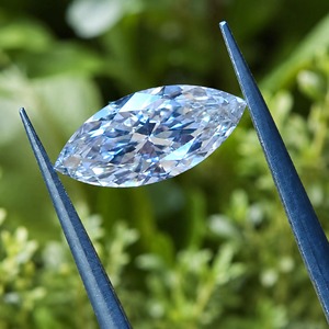 Diamante Cultivado en Laboratorio con Certificación IGI, Corte Marquise, 3.5CT, Azul Fantasía, VS1, 3EX, Proveedor Mayorista de Diamantes para Compradores Globales B2B - Product Image 3