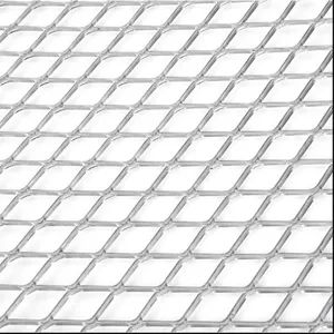 Grillage métallique expansé de qualité supérieure - Galvanisé, robuste et flexible pour filtration industrielle, tissage plat, prêt à la découpe/pliage - Product Image 3