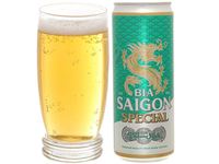 Bière Saigon Spéciale en Canette, Couleur Claire, Design Dragon Vert Doré, Qualité Premium du Vietnam, 4,9% ABV, Durée de Conservation de 12 Mois