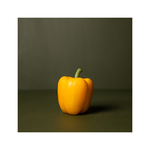 Pimiento Amarillo Fresco de Primera Calidad con Textura Crujiente y Sabor Naturalmente Dulce - Product Image 6