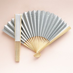 Ventilateurs pliables portatifs en vente, personnalisables, en bambou naturel et soie, prix direct fournisseur. - Product Image 5