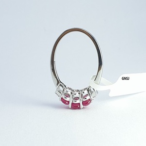 Bague de luxe raffinée pour femme en or 14 carats et rubis, idéale pour mariage, fiançailles et usage quotidien - Product Image 5