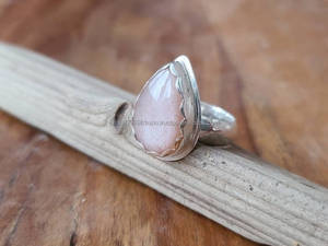 Anillo de plata maciza 925 estilo bohemio piedra de melocotón piedra preciosa hecha a mano regalo de joyería para ella anillo de piedra lunar Chapado en plata - Product Image 3