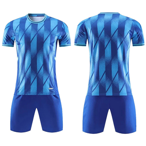Tenue de football imprimée respirante de haute qualité, vêtements d'équipe personnalisés, sportswear extensible dans quatre directions, anti-humidité, vente en gros - Product Image 3