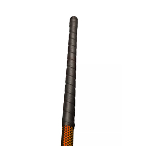 Palo de hockey de doble núcleo con agarre de gamuza antideslizante para rendimiento personalizado y potencia, ideal para campos de juego con clima húmedo. - Product Image 4