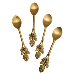 Juego de cubiertos más demandado con mangos de rosa, perfecto para cocinas modernas, comedores clásicos y entornos profesionales. - Product Image 4