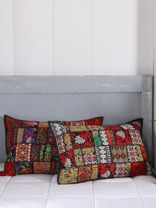 Housse de coussin brodée indienne en coton, patchwork - Product Image 6
