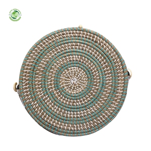 Woven straw food <b>cover</b> with green pattern Kitchenware and <b>table</b> decoration Wholesale eco-friendly Made in Vietnam - Product Image 3