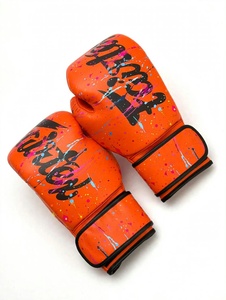 Nouveautés : Gants de boxe Fairtex en cuir personnalisés, imprimé bleu effet éclaboussures, avec fermeture auto-agrippante, pour le kick-boxing et l'entraînement MMA - Product Image 5