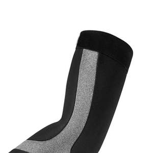 Manchons de compression Winton Impex noirs à blocs de couleur, ajustement anatomique, rafraîchissants, protection solaire, unisexe, pour le sport, la course et la gym - Product Image 3