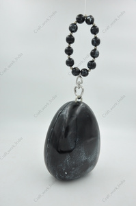 Pochette ovale en résine noire artisanale indienne avec poignée à perles pour femme, sac de soirée de luxe pour femme - Product Image 3