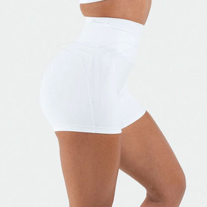 Shorts de yoga légers pour femmes, fabriqués en usine, en vente en ligne, meilleure qualité, en spandex et polyester. - Product Image 4
