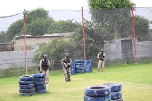 Equipo para Campos de Paintball al Aire Libre para Parques Temáticos y Resorts, Diseño e Instalación Profesional de Campos de Paintball - Product Image 4