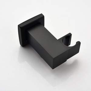 Ensemble de douche de luxe noir mat avec mitigeur pluie, pommeau de douche à effet pluie monté au plafond et accessoires de salle de bain - Product Image 6