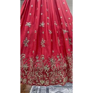 Lehenga, Blusa y Dupatta con Lentejuelas y Bordado de Cordón para Novias, Bodas, Fiestas, Estilo Étnico y Festivo - Product Image 5