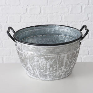 Maceta grande de metal de alta calidad con mango de forma redonda Color blanco antiguo para la decoración del jardín del hogar a un precio asequible - Product Image 3