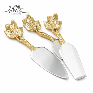 Juego de espátulas para pastel de latón con acabado dorado y plata, con mangos en forma de hoja y hoja ancha y plana, elegante cuchillo para servir postres - Product Image 1