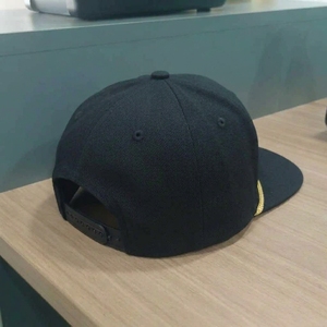 Casquettes de golf personnalisées à 6 panneaux, structurées, à visière plate, personnalisation OEM ODM, faible MOQ, articles de coiffure - Product Image 6