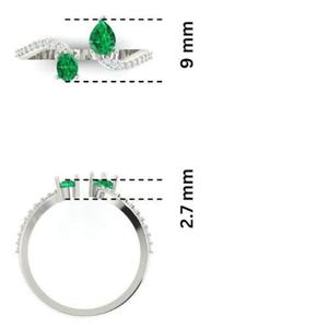 แหวนทองคำ 14KT สีเหลืองทอง ได้รับการรับรองจาก Toi-et-Moi ประดับมรกตธรรมชาติและเพชร - Product Image 2
