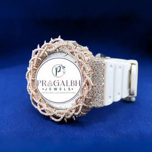 นาฬิกาเพชรหรู Pragalbh Jewels รุ่น Crown Thorns Bezel Iced Out สายสแตนเลสและยาง สำหรับผู้ชาย ผู้หญิง และทุกเพศ เหมาะสำหรับงานปาร์ตี้ - Product Image 2