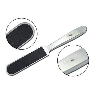 UBI UBI-2101 Lima de Acero Inoxidable de Mango Largo para Pies, Removedor de Callos, Uso en Seco o Húmedo, Fácil de Limpiar, Herramienta de Pedicura para Piel Muerta - Product Image 2