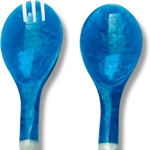 Ensemble de service à salade en résine marbrée bleue – Cuillère et fourchette à manche perlé, ustensiles de cuisine - Product Image 1