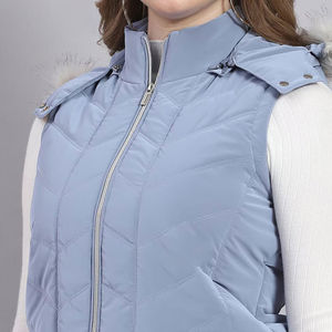 Gilet matelassé d'hiver respirant sans manches, entièrement zippé, léger et isolé, avec logo personnalisé, directement de l'usine - Product Image 4