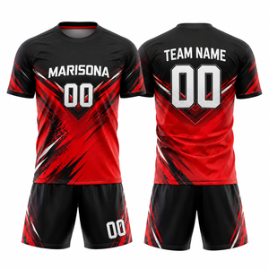 Tenue de football personnalisée pour jeunes, ensemble maillot et short respirant sublimé pour clubs et académies - Product Image 1