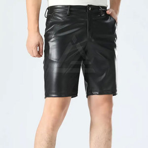 Shorts en cuir pour hommes, matériau doux de haute qualité, design moderne, coupe confortable, idéal pour les tenues décontractées, le sport et les voyages - Product Image 4