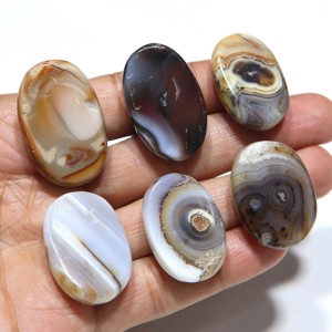 พลอยอาเกตธรรมชาติ ซูลามานีอาเกต ทรงคาโบชองเรียบ  พลอยอาเกตลายเส้น สำหรับทำเครื่องประดับ - Product Image 2