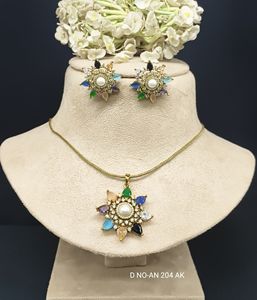 American Diamond Fashion Jewelry Set-Collar elegante con piedras deslumbrantes - Product Image 2