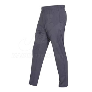 Pantalones Deportivos Ligeros para Hombre con Tela Elástica Transpirable y Diseño Deportivo Moderno - Product Image 4