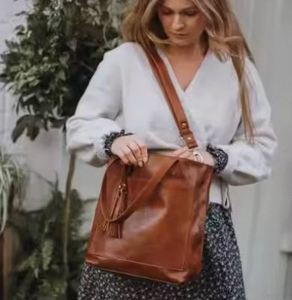 Sac fourre-tout en cuir souple pour femme, usage quotidien décontracté, sac à main à bandoulière grande capacité, prix de gros par le fournisseur - Product Image 3