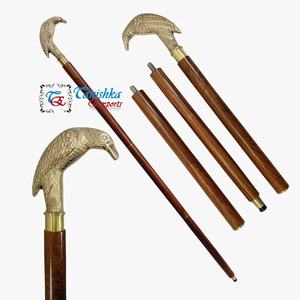 Bastón de madera marrón con mango de cabeza de cuervo de latón pulido hecho a mano, estilo vintage, ideal para senderismo y camping, regalo perfecto. - Product Image 2