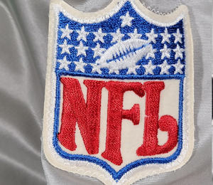 Chaqueta Bomber Reversible Impermeable de Poliéster 100% para Hombre, Personalizada al por Mayor, Bordado Frontal Personalizado, Cierre de un Solo Botón, Seda - Product Image 5