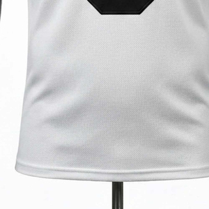 Camiseta de fútbol con estampado sublimado, transpirable, de malla, para adultos, manga corta, cuello en V, ropa deportiva de fútbol, estampado sublimado. - Product Image 5
