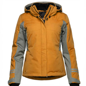 Veste d'hiver rose à capuche OEM avec empiècements gris, fermeture éclair, manches longues, longueur standard, rembourrage en coton, vêtements d'extérieur personnalisés pour femmes - Product Image 3