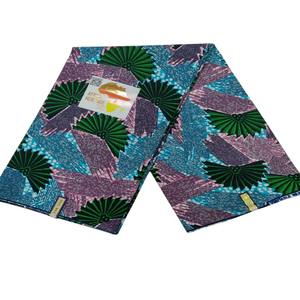 Vestido de Novia Moderno Africano con Diseño Floral, Cortinas de Tela de Cera Ecológica de Alta Calidad para Decoración del Hogar - Product Image 1