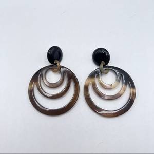 Pendientes de Cuerno con Diseño Redondo y Aspecto Elegante, Accesorios de Regalo de Navidad, Ideales para un Estilo Exquisito, Pendientes de Cuerno Naturales para Mujer - Product Image 2