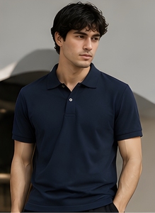 Camiseta Polo de Algodón Premium de 240 GSM, Fabricante OEM, Corte Clásico Regular, Camiseta Polo Pique, Bordado Personalizado, Impresión - Product Image 4