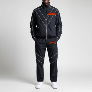 Survêtement en nylon streetwear uni personnalisé pour hommes, ensemble 2 pièces de haute qualité, léger, ample et oversize, coupe-vent - Product Image 4