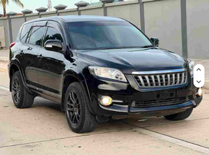 Vanguard 2.0L 2014 d'occasion, SUV de luxe à quatre roues motrices, conduite à gauche/droite, en bon état avec intérieur sombre et luxueux, à vendre - Product Image 6