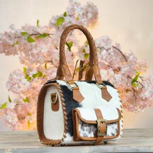 Bolso de Mano de Cuero Vacuno de Lujo con Asas Trenzadas y Correa Cruzada, Cierre de Cremallera Resistente - Product Image 3