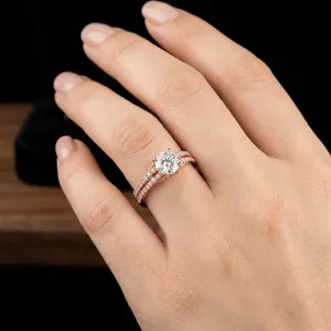 แหวนหมั้นเพชรคู่แถวสองเม็ด ทองคำชมพู 14k เพชรเพาะเลี้ยง ประดับเพชรแบบปาเว่ ดีไซน์แหวนแต่งงานแบบแยกส่วน ของขวัญสุดหรูสำหรับงานปาร์ตี้ - Product Image 1