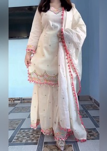 Benang Bordir Desainer Bordir Katun Murni Hiasan Cermin Elegan Kasual Longgar Cepat Kering Pesta Musim Dingin Semua Salwar Kameez