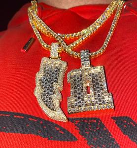 Collar Personalizado de Lujo con Placa de Nombre, Letra en Moissanita Corte Esmeralda, Plata 925, Certificado IGI, Estilo Hip Hop Bling Drip - Product Image 6