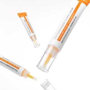 Gel éclaircissant à l'acide tranexamique, à la niacinamide et à l'arbutine, correcteur de taches brunes, solution tonifiante, fini non gras, lissant - Product Image 4