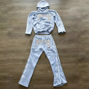 Conjunto de chándal con capucha y pantalones acampanados de felpa 100% algodón personalizados, con estampado, lavado ácido, efecto apilado, ecológico para hombre - Product Image 3