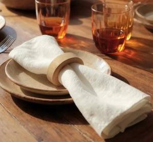 Anillo de Servilleta de Madera, Anillos de Servilleta Redondos de Madera, Porta Servilletas de Madera Natural, Hecho a Mano - Product Image 1